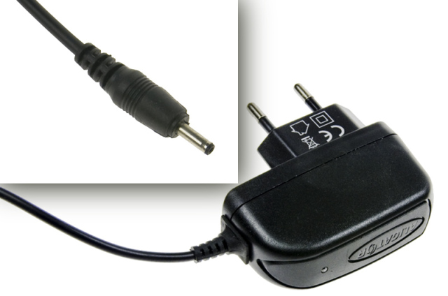 Nabíječka Micro pro Nokia 3110 / 8110