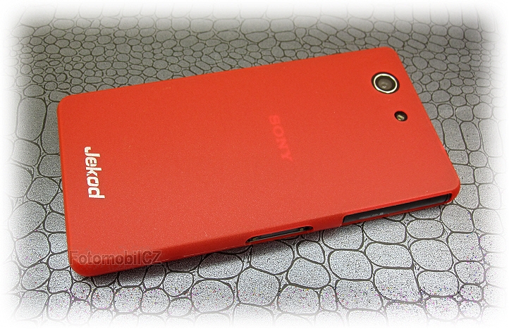 Pouzdro JEKOD PP ultratenký 0,3 mm kryt Red pro Sony D5803 Xperia Z3 compact